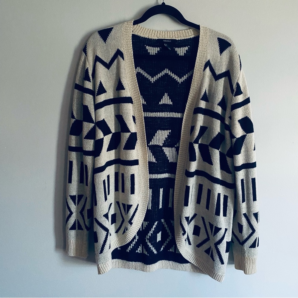 Forever 21 Women's Tan & Navy Blue Long Sleeve Cardigan Sweatshirt Size Large